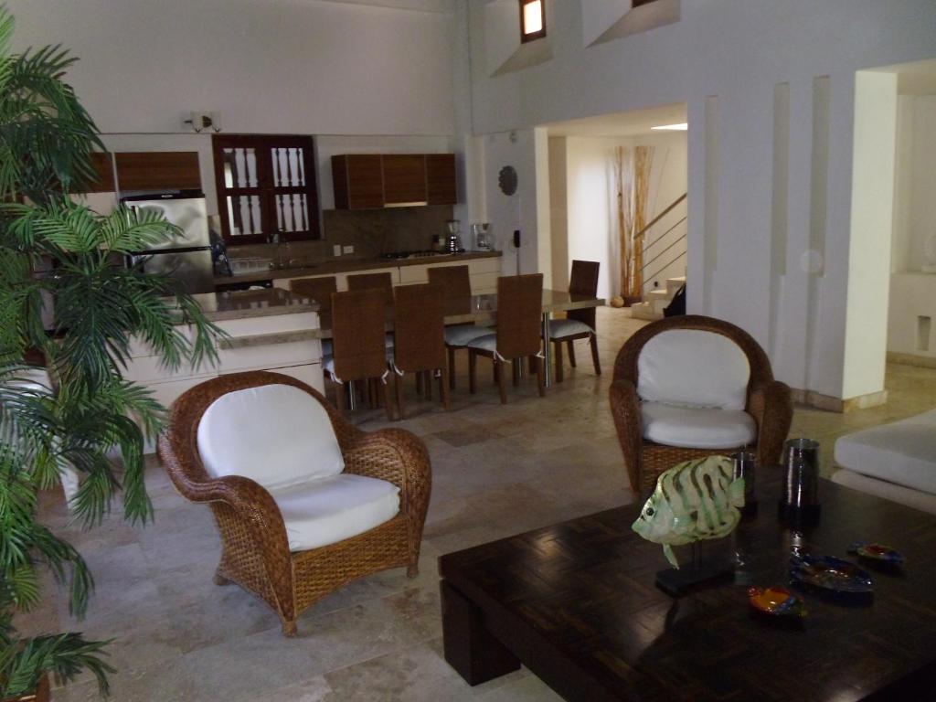 Casa Del Virrey Eslava *