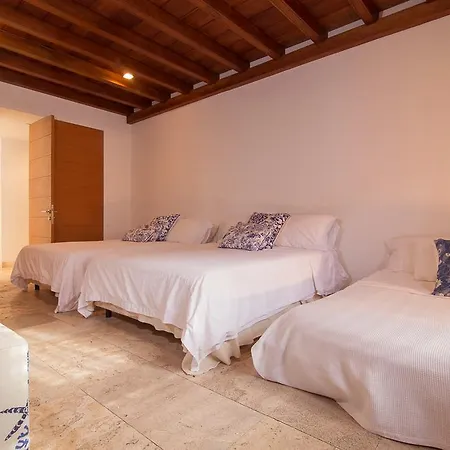 Casa Del Virrey Eslava *